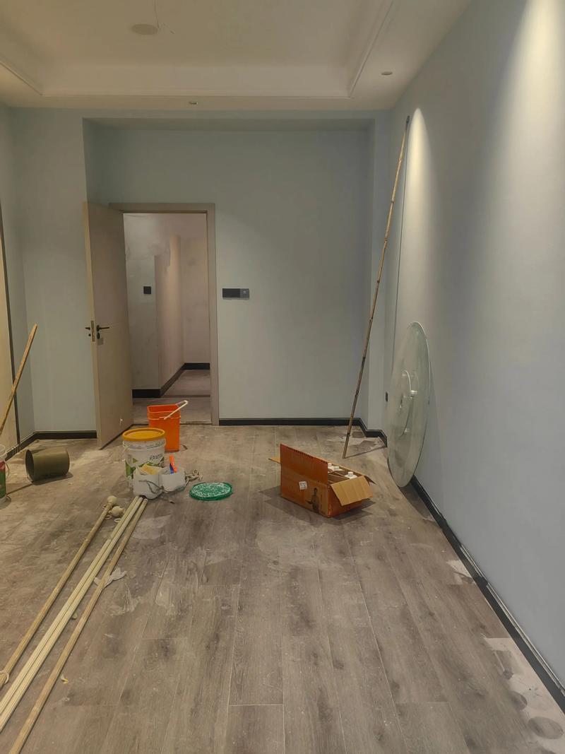 家庭装饰新潮流——壁纸引领空间美学